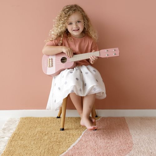 Picture of Guitar Pink