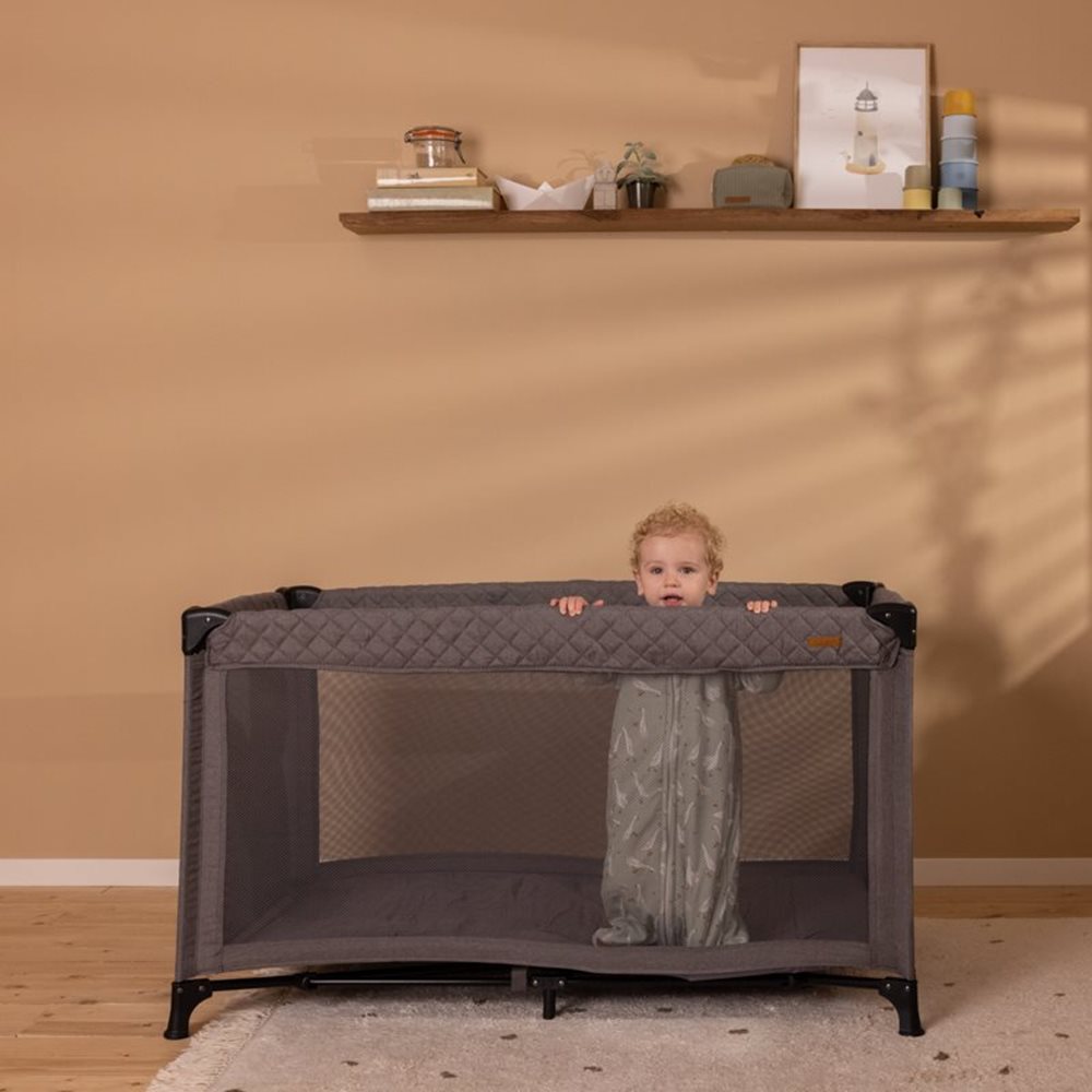 travel cot in a bag